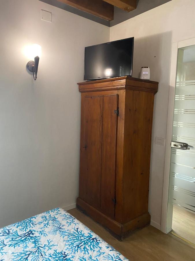 A Casa Di V-ale Hotel