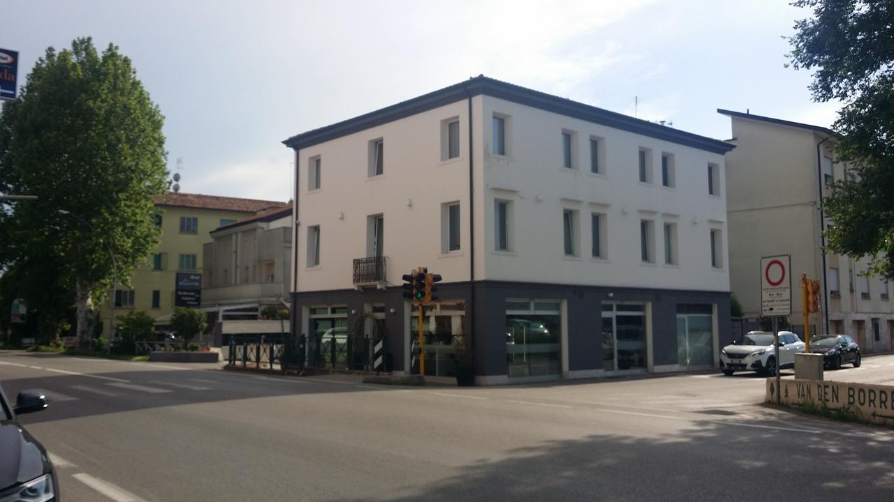 A Casa Di V-ale Hotel 3*