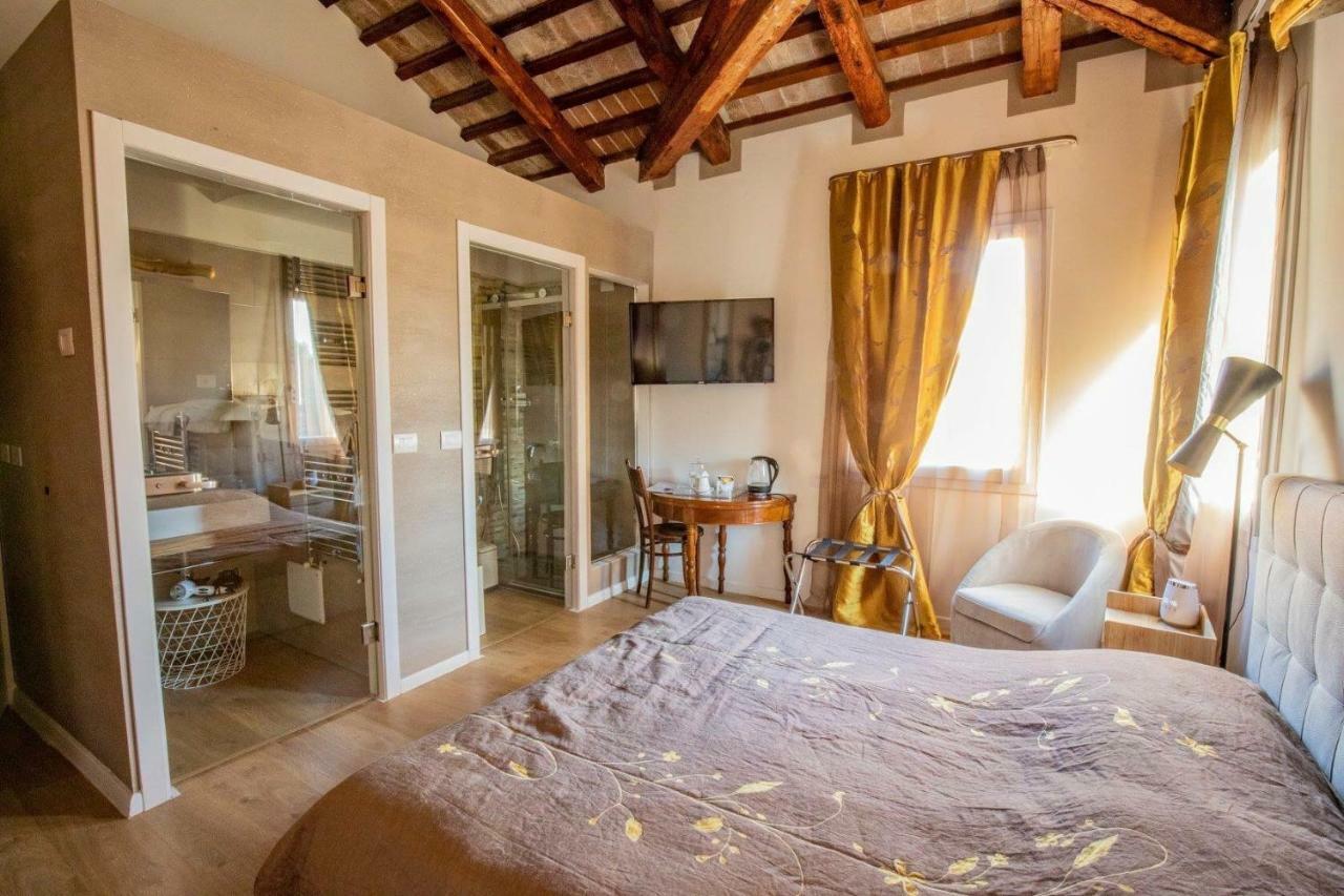A Casa Di V-ale Hotel